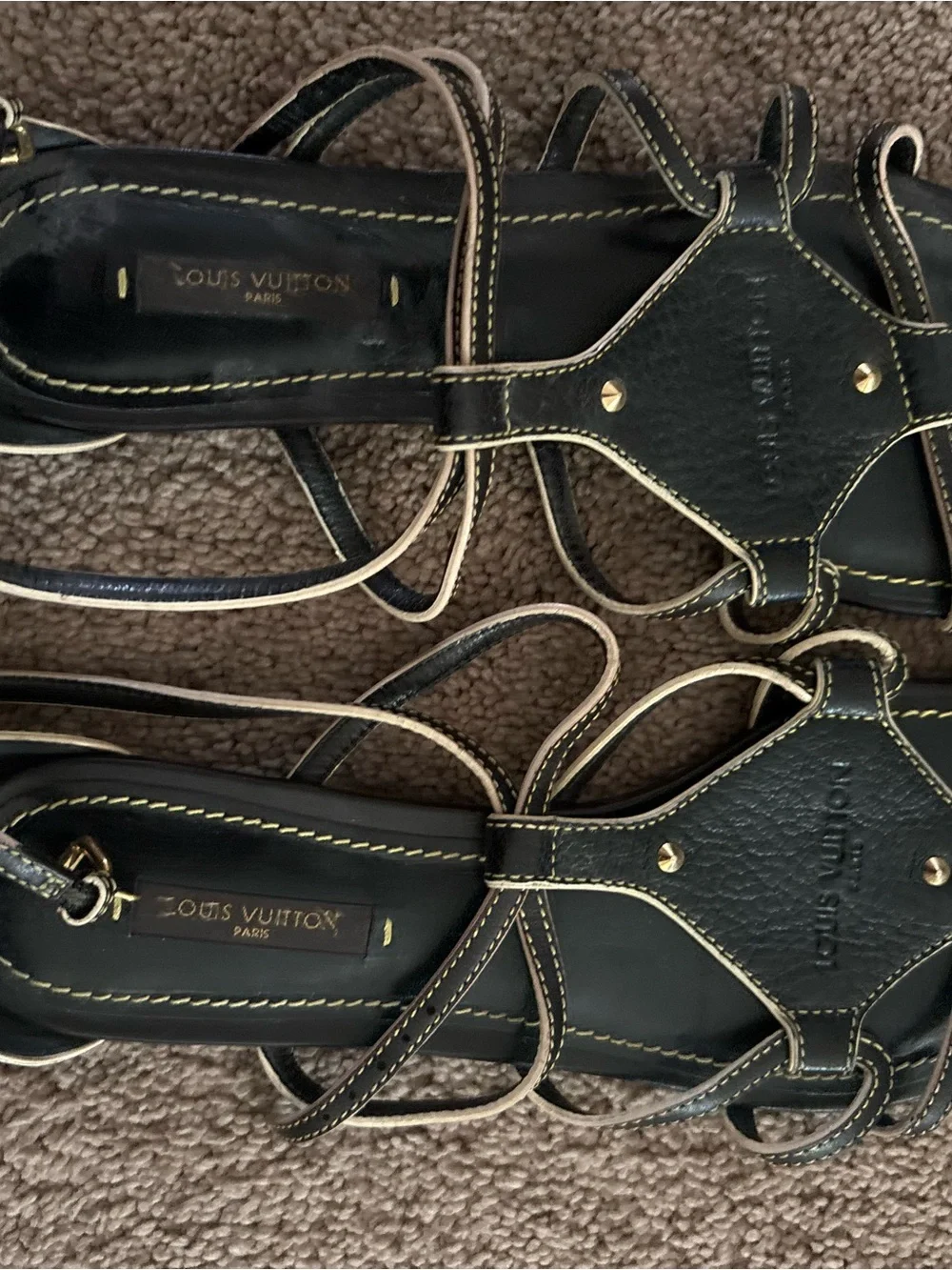 Louis Vuitton elegant louis